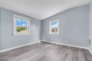 34 N 15th Ave, Manville, NJ 08835 - Photo 32