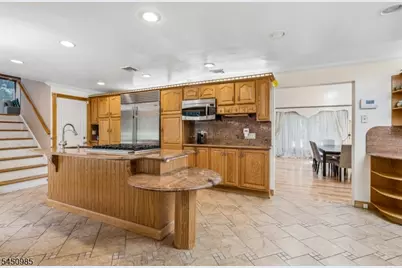 186 Laauwe Ave, Wayne, NJ 07470 - Photo 14