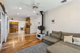 186 Laauwe Ave, Wayne, NJ 07470 - Photo 16
