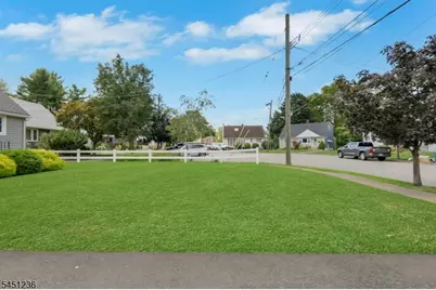 77 High, Clifton, NJ 07014 - Photo 6