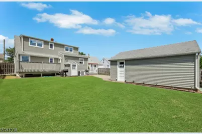77 High, Clifton, NJ 07014 - Photo 8
