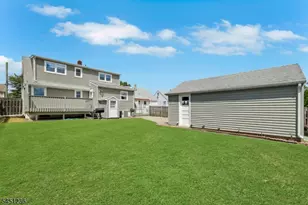 77 High, Clifton, NJ 07014 - Photo 8