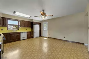 77 High, Clifton, NJ 07014 - Photo 20