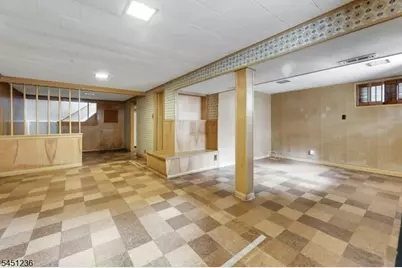 77 High, Clifton, NJ 07014 - Photo 32