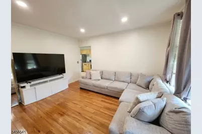 505 Hoboken Rd #B, Carlstadt, NJ 07072 - Photo 4
