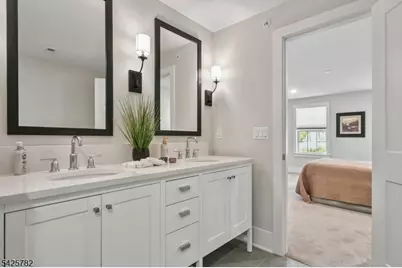723 Station Road, Dunellen, NJ 08812 - Photo 14