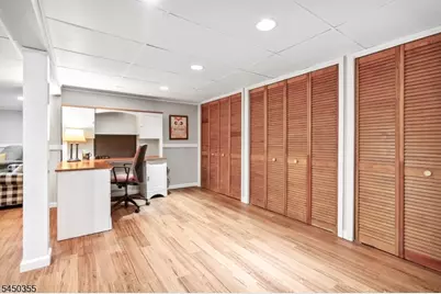 211 Briarheath Lane, Clark Township, NJ 07066 - Photo 26