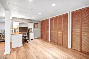 211 Briarheath Ln, Clark Township, NJ 07066 - Photo 26