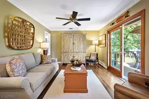 211 Briarheath Ln, Clark Township, NJ 07066 - Photo 14