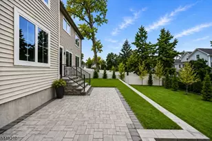 936 Beverly Dr, Westfield, NJ 07090 - Photo 30