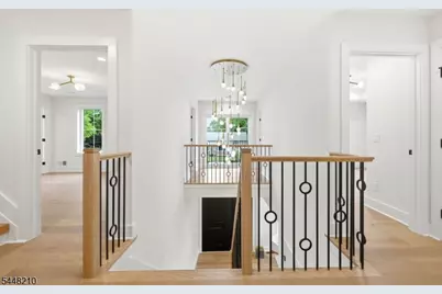 936 Beverly Dr, Westfield, NJ 07090 - Photo 14