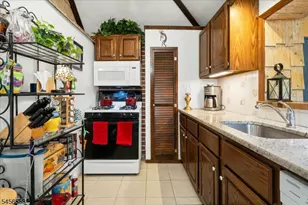 24 Setting Sun Trail, West Milford, NJ 07480 - Photo 20