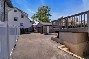 240 Keer Ave, Newark, NJ 07112 - Photo 36
