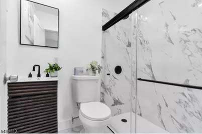240 Keer Ave, Newark, NJ 07112 - Photo 24