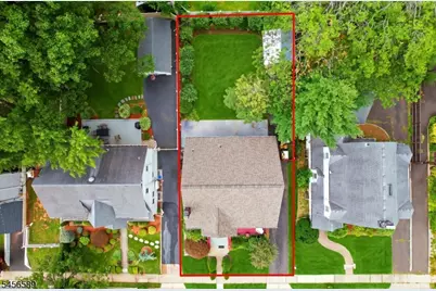 351 Griggs Ave, Teaneck Township, NJ 07666 - Photo 4