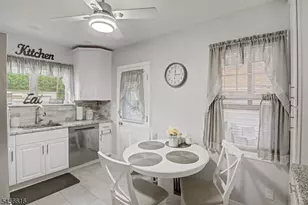 1149 Bank St, Hillside, NJ 07205 - Photo 8