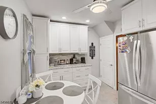 1149 Bank St, Hillside, NJ 07205 - Photo 10