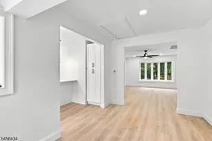 122 Orben Dr, Mount Arlington, NJ 07850 - Photo 14