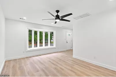 122 Orben Dr, Mount Arlington, NJ 07850 - Photo 4
