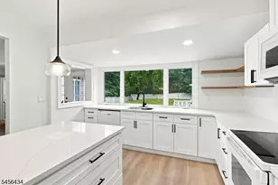 122 Orben Dr, Mount Arlington, NJ 07850 - Photo 18