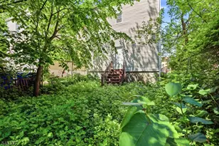184 W Runyon St, Newark, NJ 07108 - Photo 28