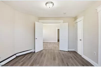 184 W Runyon St, Newark, NJ 07108 - Photo 18