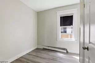 184 W Runyon St, Newark, NJ 07108 - Photo 8