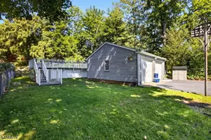 108 Midvale Ave, Wanaque, NJ 07465 - Photo 20