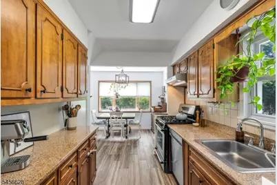 69 7th St, Cresskill, NJ 07626 - Photo 12
