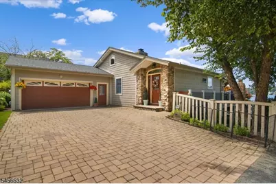5 Lee Dr, Mount Arlington, NJ 07856 - Photo 1