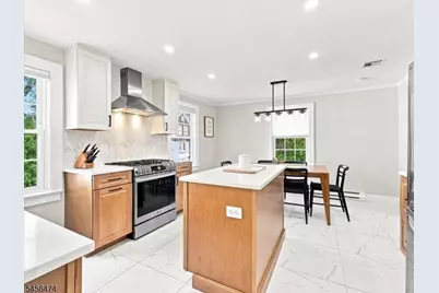 11 Reading Ter, Fair Lawn, NJ 07410 - Photo 14