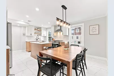 11 Reading Ter, Fair Lawn, NJ 07410 - Photo 10
