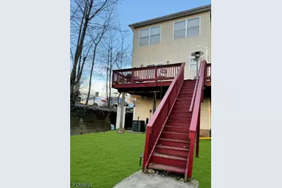 98 Hillyer St #F, City Of Orange Twp., NJ 07050 - Photo 2