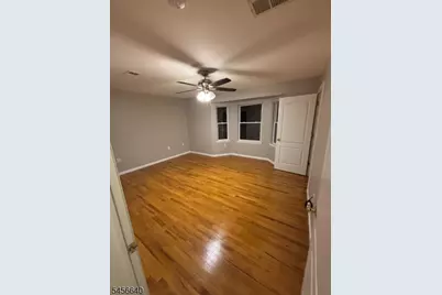 98 Hillyer St #F, City Of Orange Twp., NJ 07050 - Photo 6