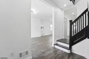 84 Chelsea Ave, Newark, NJ 07106 - Photo 8