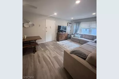 53 Union St #2, Montclair, NJ 07042 - Photo 2