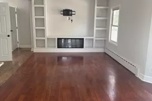 35 Lawrence St, Bloomfield, NJ 07003 - Photo 2