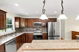 105 Leland Trail, Hopatcong, NJ 07843 - Photo 10