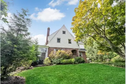 206 Long Hill Rd, Oakland, NJ 07436 - Photo 2