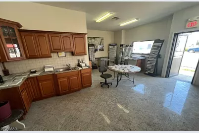 480 E Westfield Ave, Roselle Park, NJ 07204 - Photo 8