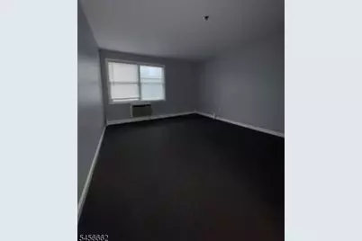 170 N Oraton Pkwy #111, East Orange, NJ 07017 - Photo 10
