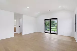 40 Evelyn Ave, Franklin Township, NJ 08823 - Photo 28
