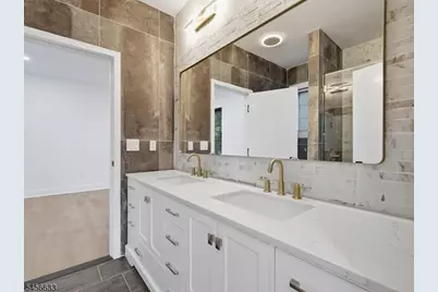 40 Evelyn Avenue, Franklin Township, NJ 08823 - Photo 18