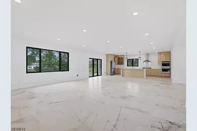 40 Evelyn Avenue, Franklin Township, NJ 08823 - Photo 6