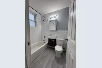 120 W 3rd Ave #3, Roselle, NJ 07203 - Photo 4