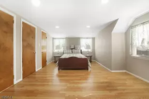 354 Colonia Blvd, Woodbridge Township, NJ 07067 - Photo 14