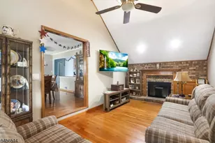 354 Colonia Blvd, Woodbridge Township, NJ 07067 - Photo 6