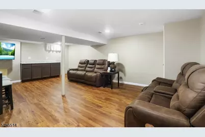 354 Colonia Blvd, Woodbridge Township, NJ 07067 - Photo 18