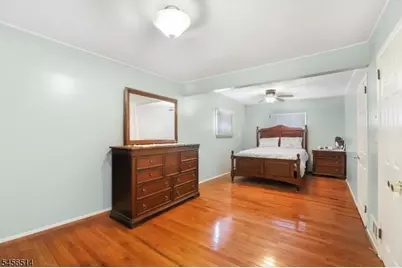 354 Colonia Blvd, Woodbridge Township, NJ 07067 - Photo 20