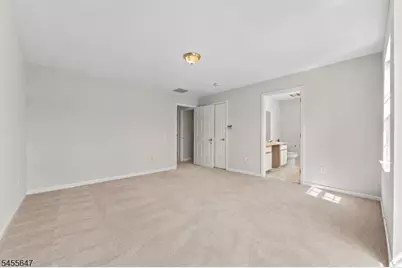 33 Gordon Circle, Parsippany, NJ 07054 - Photo 14